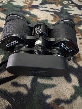 Vintage Sears Black Binoculars with Quick Focus and Textured Grip